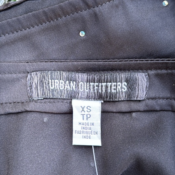 NWT Urban Outfitters "Milina" cropped embellished camisole - size XS - Picture 5 of 5